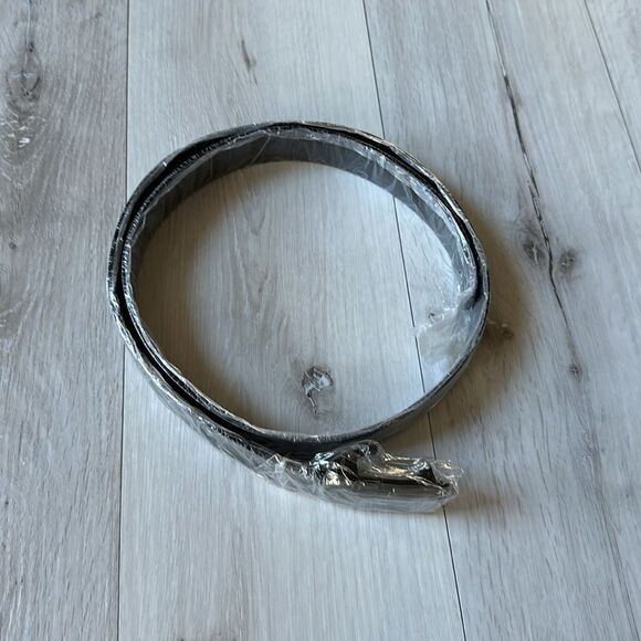 L Riding Pulo Men's Black Leather Belt Size? In black NWT - Picture 3 of 4